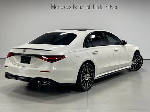 Used 2022 Mercedes-Benz S 500 4MATIC image 6