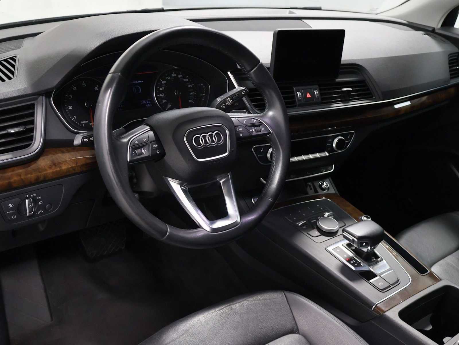 Used 2020 Audi Q5 2.0T Premium AWD/4WD image 4