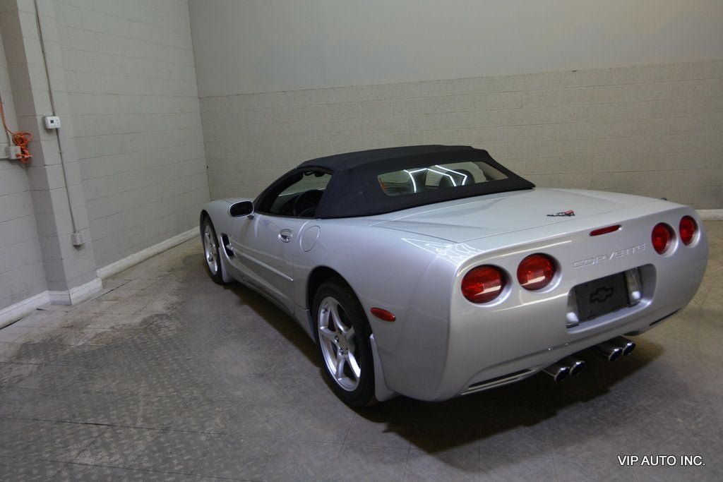 Used 2000 Chevrolet Corvette Convertible w/ Memory Pkg RWD image 16