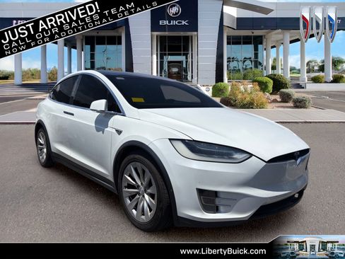 Used 2016 Tesla Model X 70D AWD/4WD image 1