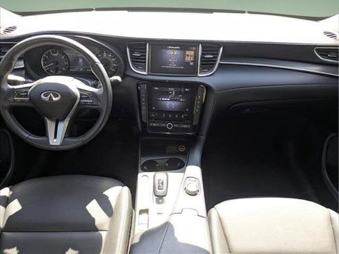 Used 2023 INFINITI QX50 Pure AWD/4WD image 19