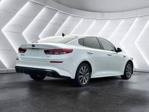 Used 2020 Kia Optima Premium FWD image 5