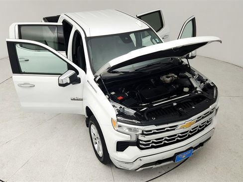 Certified 2023 Chevrolet Silverado 1500 LTZ image 39