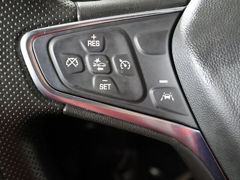 Used 2024 Chevrolet Malibu LT image 34