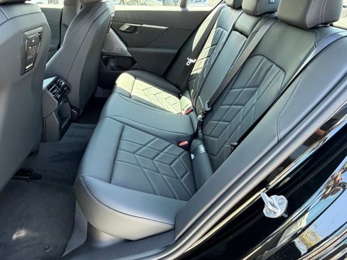 New 2026 BMW i5 eDrive40 w/ M Sport Package RWD image 31