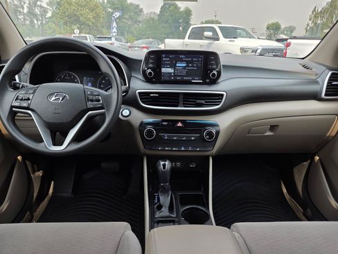 Used 2021 Hyundai Tucson Value FWD image 15