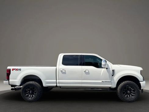 Used 2019 Ford F250 Lariat w/ Lariat Ultimate Package AWD/4WD image 14