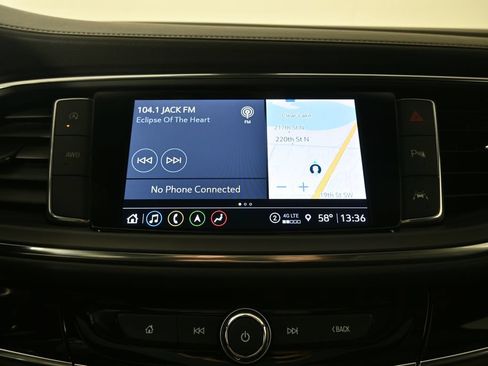 Used 2023 Buick Enclave Avenir w/ LPO, Floor Liner Package AWD/4WD image 28