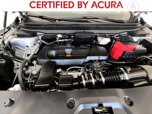 Used 2025 Acura RDX SH-AWD image 12