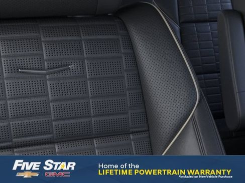 New 2026 Cadillac Escalade Platinum Sport w/ LPO, Floor Liner Package AWD/4WD image 21