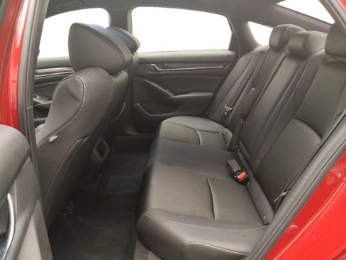 Used 2019 Honda Accord Sport image 18