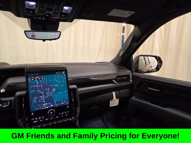 New 2026 GMC Yukon XL AT4 w/ AT4 Premium Package AWD/4WD image 34