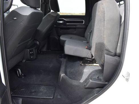 Used 2024 RAM 2500 Big Horn AWD/4WD image 23