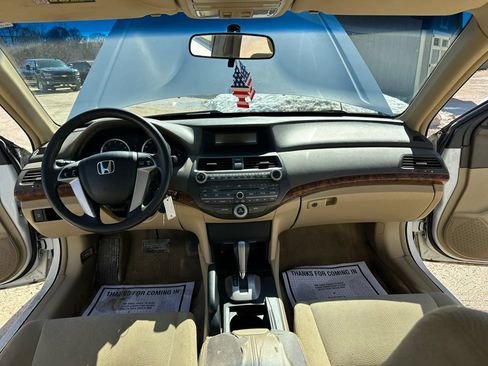 Used 2009 Honda Accord EX image 16
