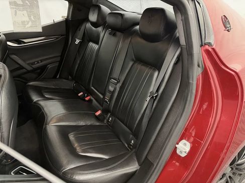 Used 2015 Maserati Ghibli S Q4 AWD/4WD image 24