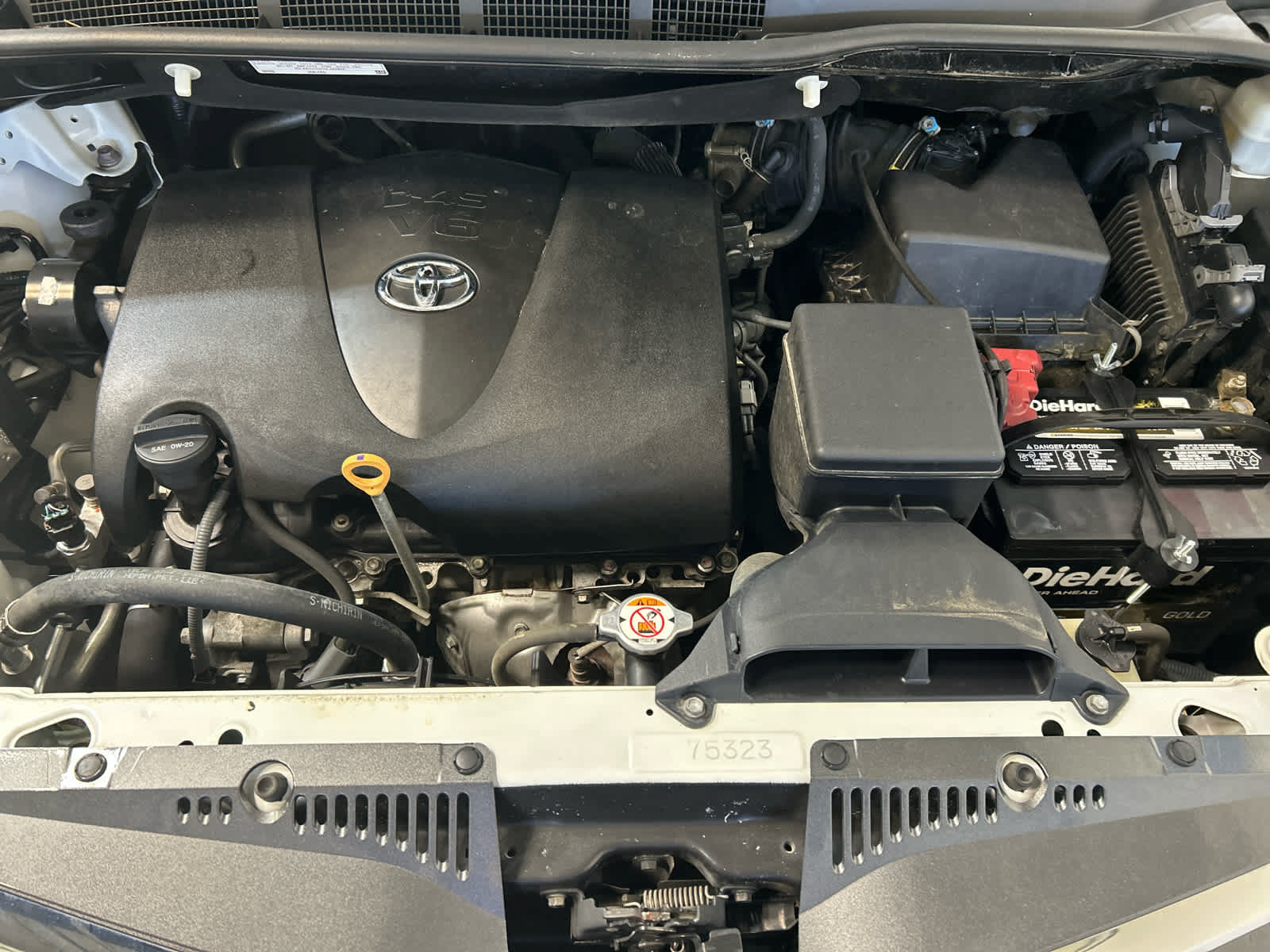 Used 2019 Toyota Sienna XLE FWD image 10