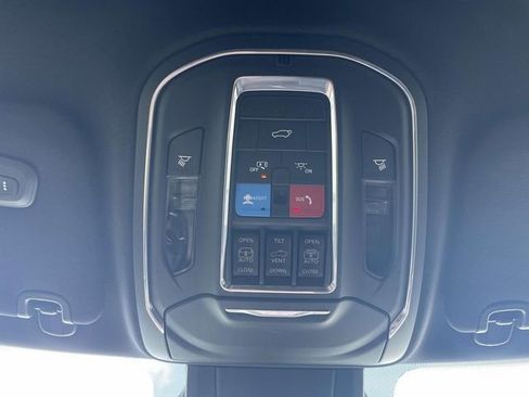 New 2025 Jeep Wagoneer S Limited w/ Comfort Package image 30