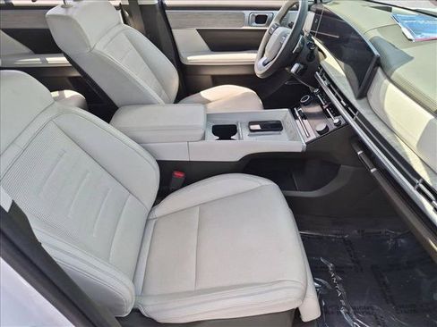 Used 2025 Hyundai Santa Fe Calligraphy AWD/4WD image 21