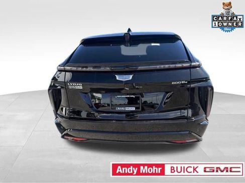 Used 2025 Cadillac Lyriq Sport AWD/4WD image 10