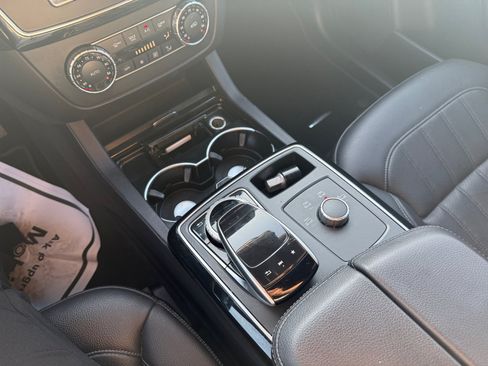 Used 2018 Mercedes-Benz GLE 350 image 17