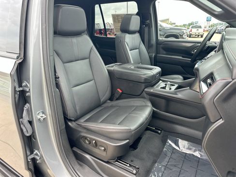 Used 2024 Chevrolet Tahoe RST w/ Luxury Package AWD/4WD image 26