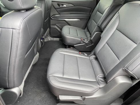 New 2026 Chevrolet Traverse LT w/ Midnight/Sport Edition FWD image 11