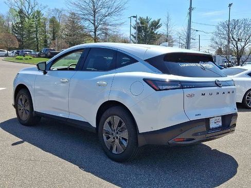Certified 2025 Nissan Murano SL w/ Cargo Package AWD/4WD image 6
