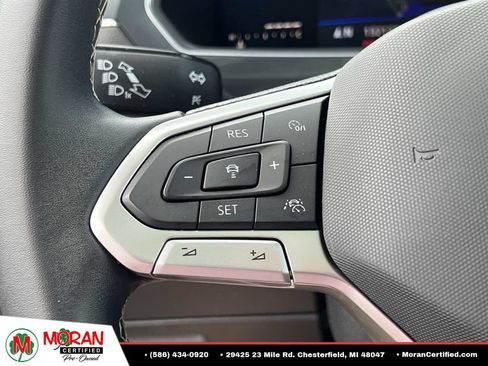 Used 2022 Volkswagen Tiguan SE w/ Panoramic Sunroof Package AWD/4WD image 28