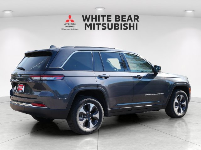 Used 2024 Jeep Grand Cherokee Limited 4xe AWD/4WD image 5