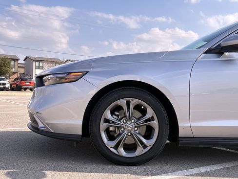 Certified 2024 Honda Accord EX image 13