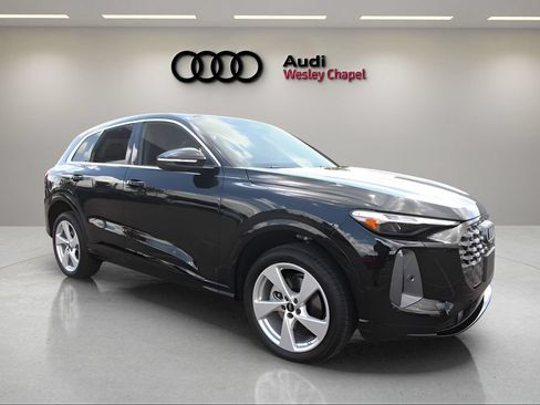 New 2025 Audi Q5 Premium Plus AWD/4WD image 7