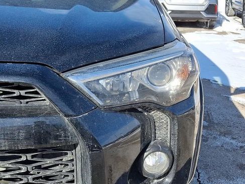 Used 2018 Toyota 4Runner SR5 Premium image 9