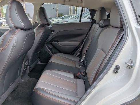 Used 2024 Subaru Crosstrek 2.5i Limited w/ Crosstrek Mirror Package AWD/4WD image 17