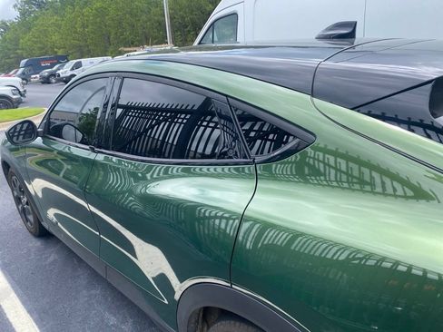 Used 2024 Ford Mustang Mach-E Select w/ Comfort Package Lite AWD/4WD image 11