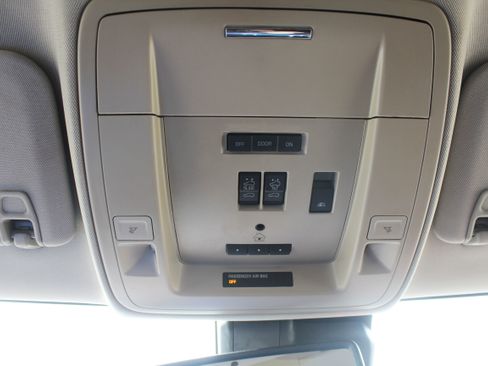 Used 2017 Chevrolet Silverado 1500 High Country w/ High Desert Package image 38