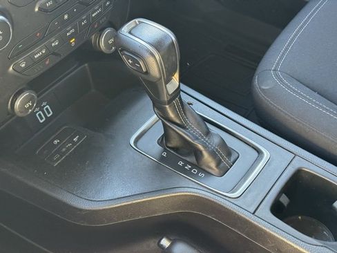 Used 2020 Ford Ranger XLT w/ Equipment Group 302A Luxury image 31