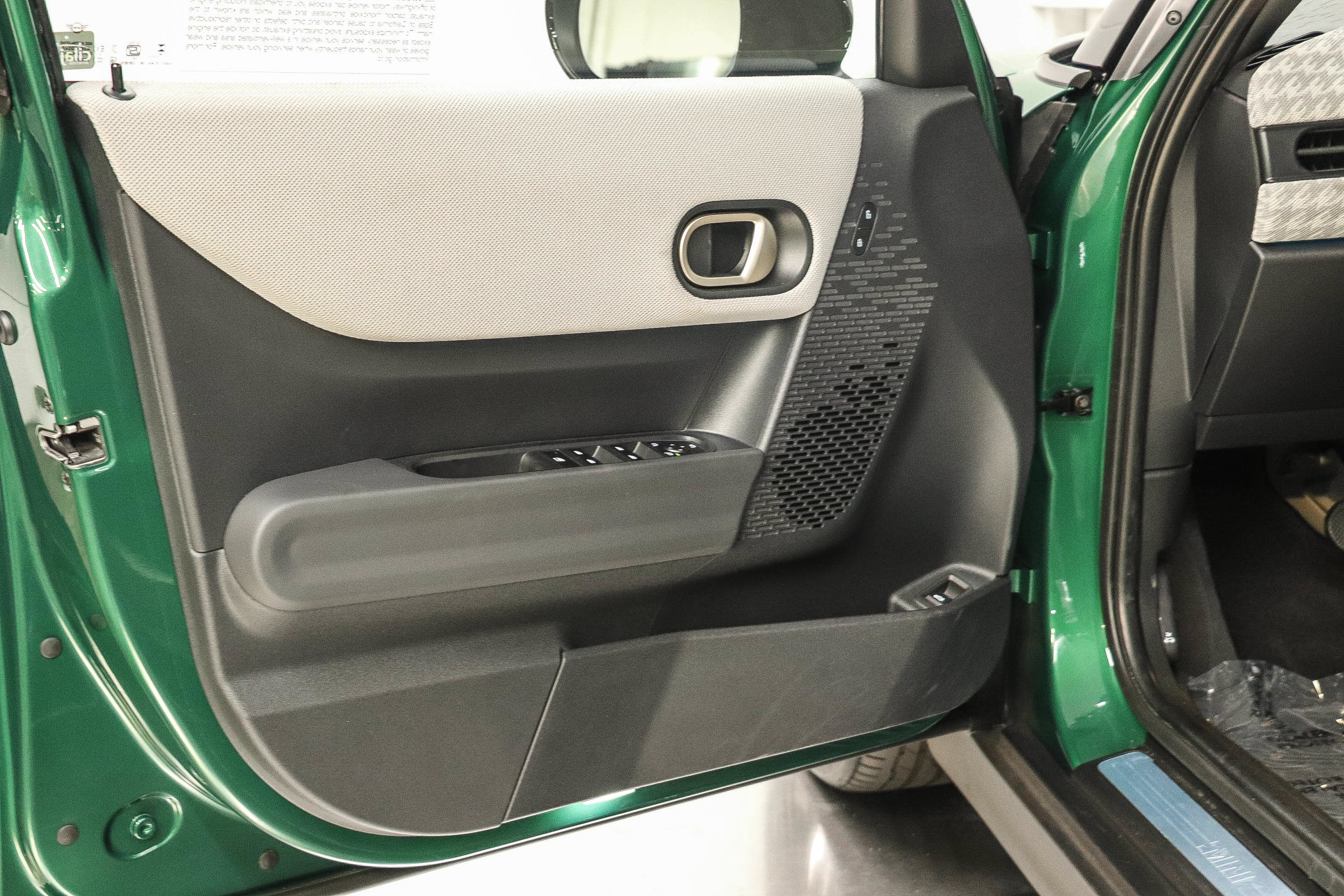 Used 2026 MINI Cooper S FWD image 21
