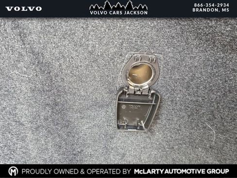 Used 2023 Volvo XC90 B6 Plus w/ Protection Package Premier image 30