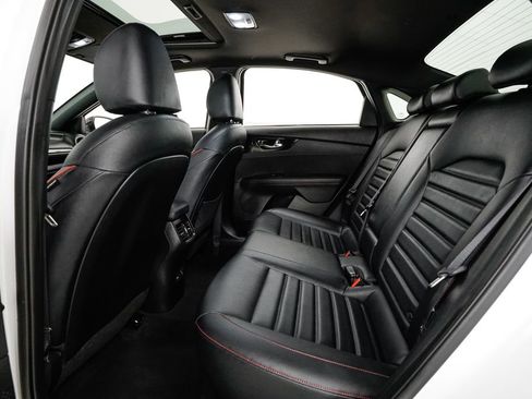 Certified 2024 Kia Forte GT w/ GT2 Package image 24