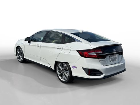 Certified 2018 Honda Clarity Plug-In Hybrid image 3