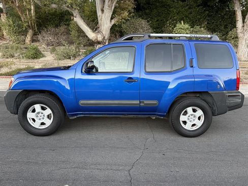 Used 2012 Nissan Xterra S image 4