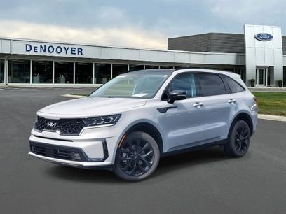 Used 2023 Kia Sorento SX