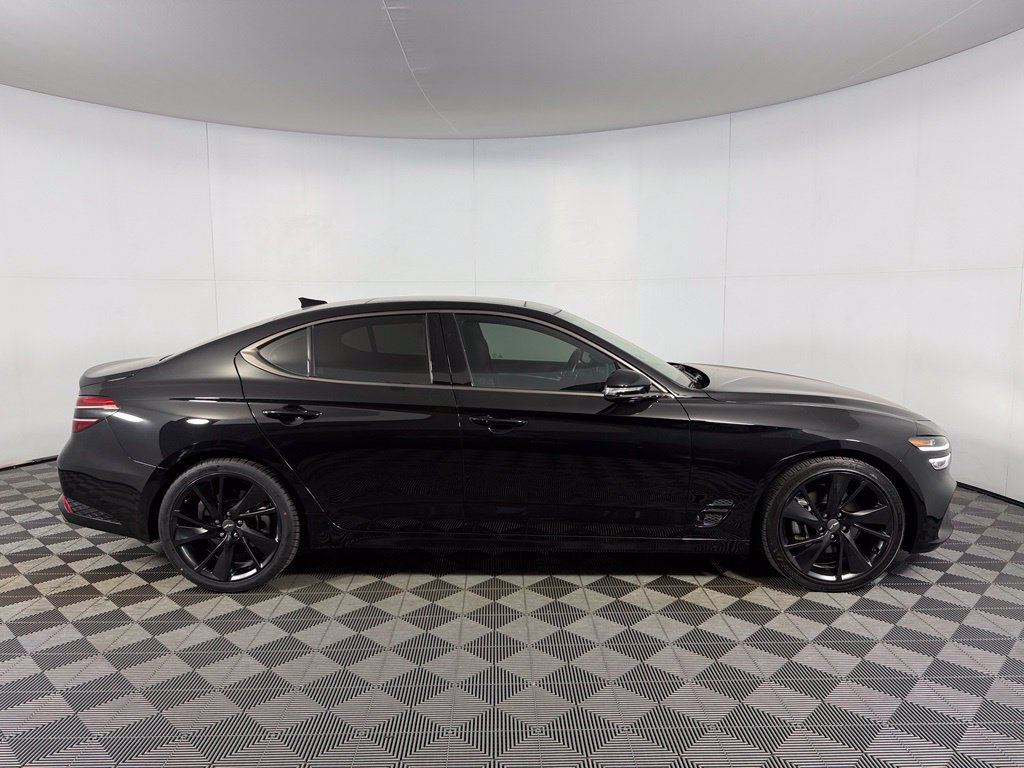 Used 2023 Genesis G70 2.0T w/ Sport Prestige Package RWD image 5