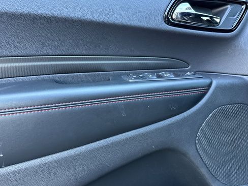 Used 2023 Dodge Durango GT image 11