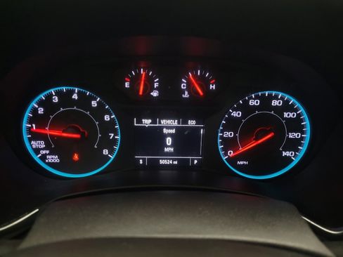 Used 2019 Chevrolet Equinox LS image 23