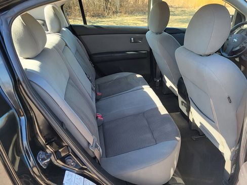 Used 2011 Nissan Sentra 2.0 SR FWD image 13
