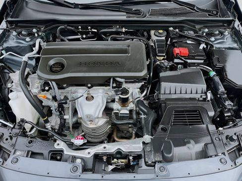 Used 2025 Honda Civic Sport image 27