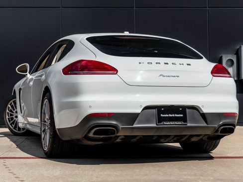 Used 2016 Porsche Panamera Edition image 3