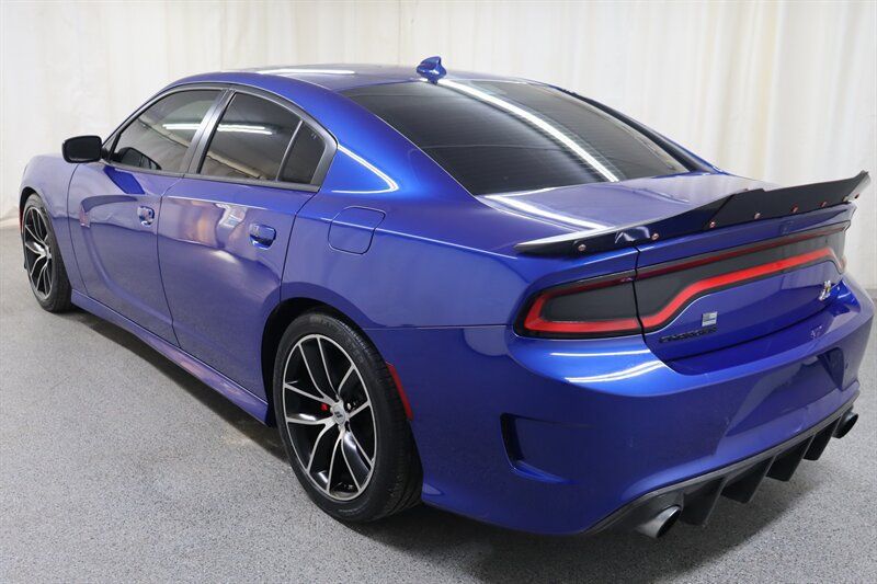 Used 2018 Dodge Charger R/T Scat Pack w/ Beats Audio Group RWD image 4