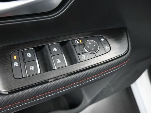 New 2026 Nissan Kicks SR w/ Cold Weather Package FWD image 13